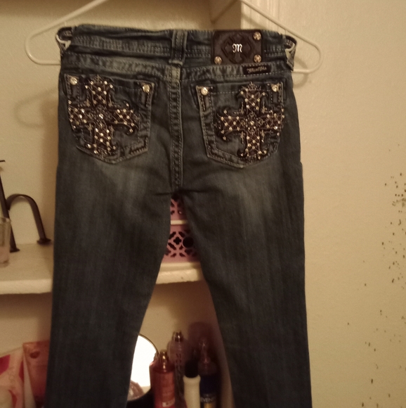 Jeans - Picture 2 of 2